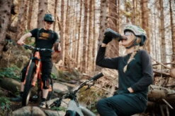 Fidlock TWIST SET + BB Bottle 750 Compact Transparent Black -Fahrradzubehör Geschäft 09676 TBL TWIST bottle 750 compact outdoor 03RkbSHufwAROfq