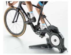 TACX FLUX S Smart-Trainer Heimtrainer + Trainingsmatte Für Rollentrainer 16 TACX FLUX S Smart-Trainer Heimtrainer + Trainingsmatte Für Rollentrainer -Fahrradzubehör Geschäft 429693 3698689