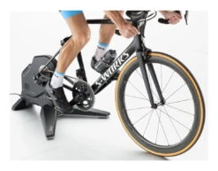 TACX FLUX S Smart-Trainer Heimtrainer + Trainingsmatte Für Rollentrainer 17 TACX FLUX S Smart-Trainer Heimtrainer + Trainingsmatte Für Rollentrainer -Fahrradzubehör Geschäft 429695 3698693
