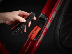 Domane SL 6 ETap Crimson/Trek Black -Fahrradzubehör Geschäft DomaneSL6eTap 22 35028 A Alt3